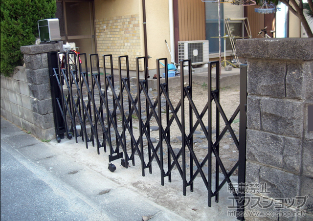 福岡県福岡市早良区ののカーゲート トリップゲート PA型 ノンレール 片開き 施工例