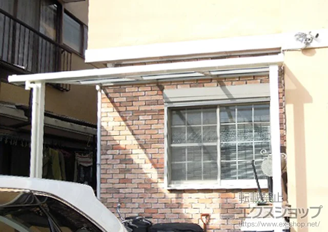 神奈川県平塚市のLIXIL リクシル（トステム）のテラス屋根 ライザーテラスII F型 テラスタイプ 単体 施工例