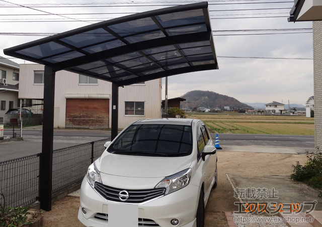 香川県高松市のLIXIL リクシル（トステム）のカーポート カーブポートシグマIII 積雪〜20cm対応 施工例