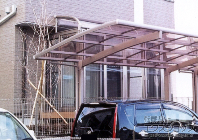 宮城県多賀城市のLIXIL リクシル（トステム）のテラス囲い・サンルーム ほせるんですII R型 ウッドデッキ接続納まり 積雪〜20cm対応 施工例