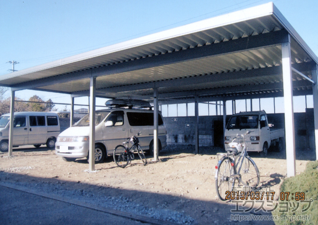 宮城県登米市のLIXIL リクシル（トステム）のカーポート テリオスポートIII 1500 横連棟 12本柱 積雪〜50cm対応+横材 施工例