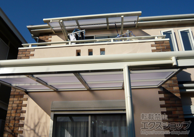 神奈川県横浜市のLIXIL リクシル（トステム）のバルコニー・ベランダ屋根 ライザーテラスII F型 ルーフタイプ 単体 積雪〜20cm対応 施工例