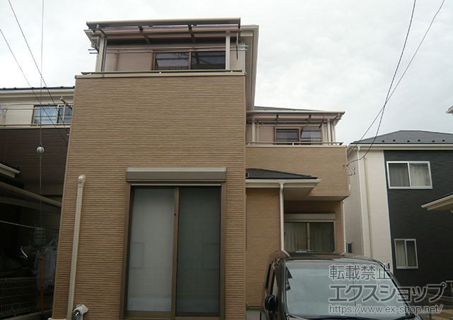 埼玉県朝霞市のLIXIL リクシル（トステム）のバルコニー・ベランダ屋根 ライザーテラスII F型 屋根タイプ 単体 積雪〜20cm対応 施工例