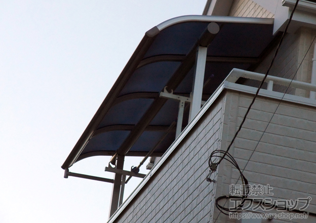 東京都八王子市ののバルコニー・ベランダ屋根 ヴェクターテラス R型 屋根タイプ 単体 積雪〜20cm対応 施工例