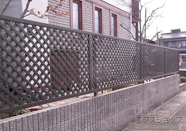 愛知県清須市ののフェンス・柵 シャレオR11型フェンス フリーポールタイプ 施工例