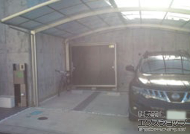 千葉県八千代市ののカーポート レイナツインポート 積雪〜20cm対応+レイナツインポート用 サイドパネル 施工例