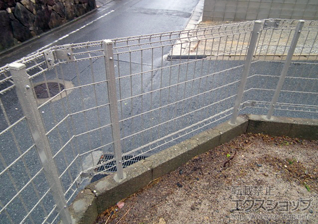 福岡県福岡市南区ののフェンス・柵 ハイグリッドフェンスUF8型 施工例