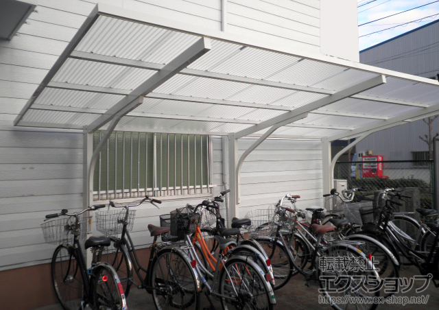 大阪府摂津市ののカーポート カーポート2CP-U型 積雪〜20cm対応 施工例