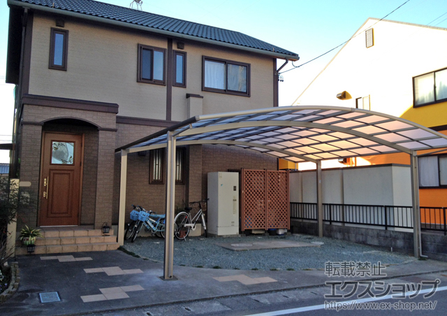 静岡県焼津市のLIXIL リクシル（トステム）のカーポート カーブポートシグマIII ワイド 積雪〜30cm対応 施工例