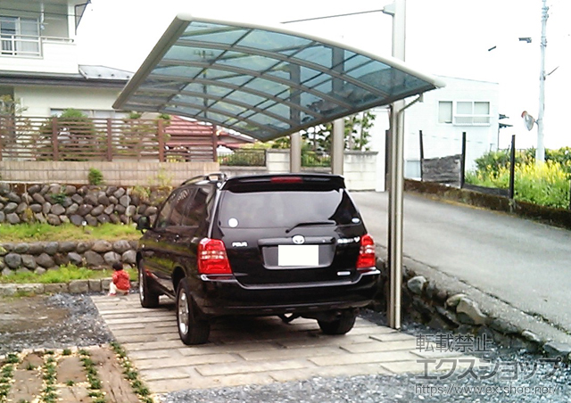 栃木県日光市ののカーポート ニューエクモア 積雪〜20cm対応 施工例
