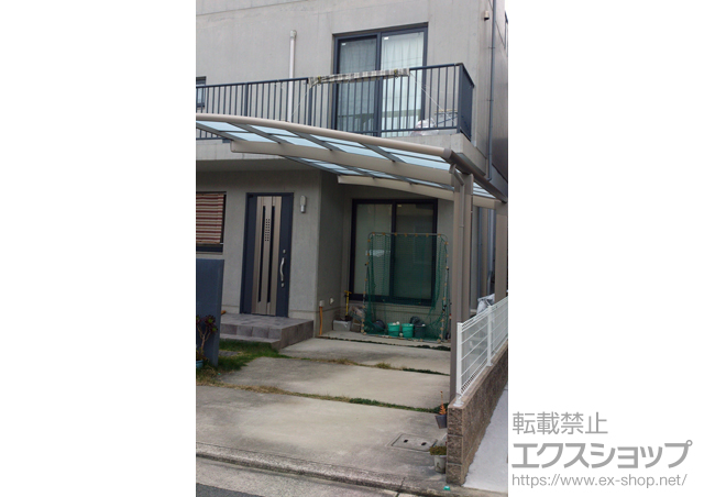 大阪府泉南市のLIXIL リクシル（トステム）のカーポート カーブポートシグマIII 積雪〜20cm対応 施工例