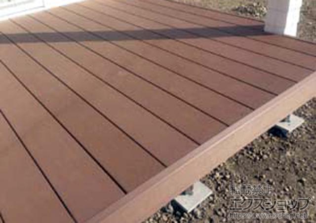 徳島県阿波市のLIXIL リクシル（トステム）のウッドデッキ リコステージII 単体 施工例