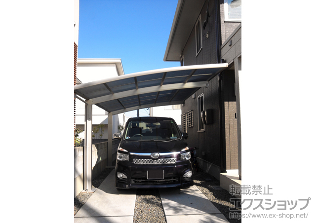 鹿児島県鹿児島市ののカーポート レイナポート 積雪〜20cm対応＋着脱式補助柱 2本 施工例