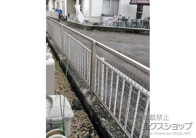 神奈川県小田原市ののフェンス・柵 レスティナメッシュフェンス2型 自由柱施工 施工例