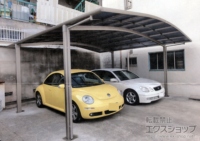 大阪府大阪市のLIXIL リクシル（トステム）のカーポート カーブポートシグマIII ワイド 積雪〜30cm対応 施工例
