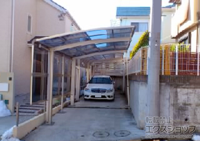 神奈川県横浜市ののカーポート プレシオスポート 積雪〜20cm対応+プレシオスポート サイドパネル+着脱式サポート 施工例