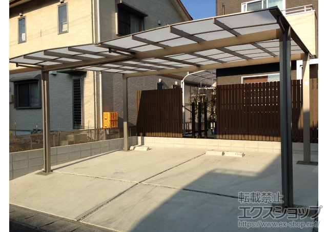 宮崎県日南市のLIXIL リクシル（トステム）のカーポート エックスルーフ ワイド 積雪〜20cm対応 施工例