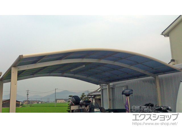 岡山県岡山市ののカーポート レイナツインポートグラン　積雪〜20cm対応+屋根ふき材補教部品（2セット） 施工例