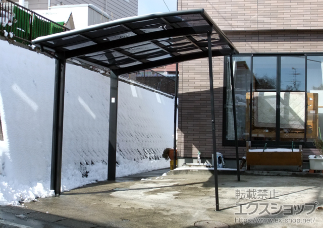 宮城県仙台市のLIXIL リクシル（トステム）のカーポート カーブポートシグマIII 積雪〜20cm対応 施工例