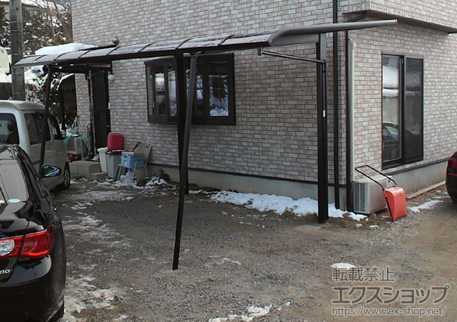 長野県安曇野市のLIXIL リクシル（トステム）のカーポート レガーナポートシグマIII 積雪〜20cm対応＋レガーナポートシグマIII 積雪〜20cm対応 施工例