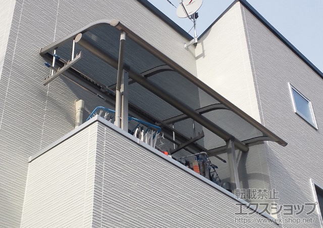 東京都日野市ののバルコニー・ベランダ屋根 プレシオステラス R型 屋根タイプ 単体 積雪〜20cm対応 施工例