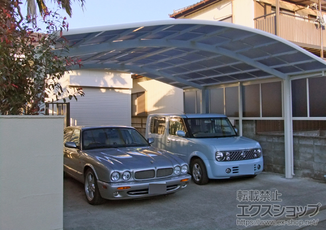 宮城県柴田郡柴田町ののカーポート レイナツインポート 積雪〜20cm対応＋レイナツインポート用サイドパネル　1段仕様 施工例