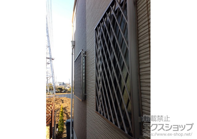 千葉県千葉市のLIXIL リクシル（トステム）の面格子・窓格子 アルミ面格子 ヒシクロス 施工例