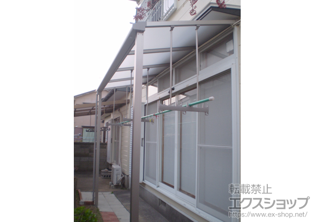 長崎県大村市のLIXIL リクシル（トステム）のテラス屋根 ライザーテラスII F型 テラスタイプ 単体 積雪〜20cm対応 施工例