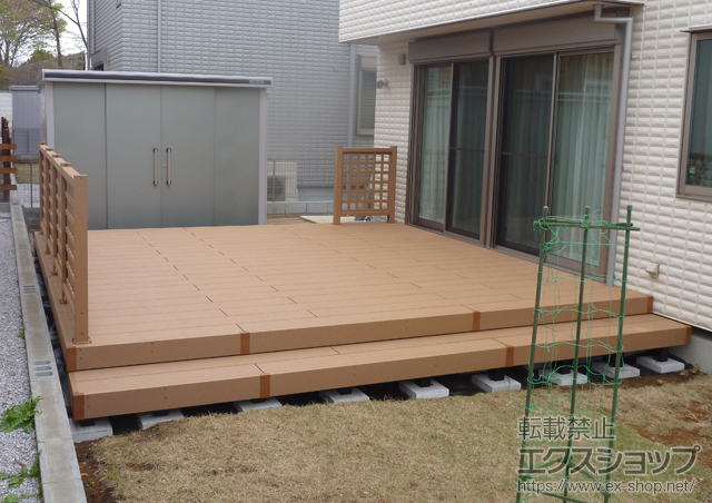 埼玉県入間市ののウッドデッキ リウッドデッキ 200 単体+段床セット 両側面タイプ 1段 施工例