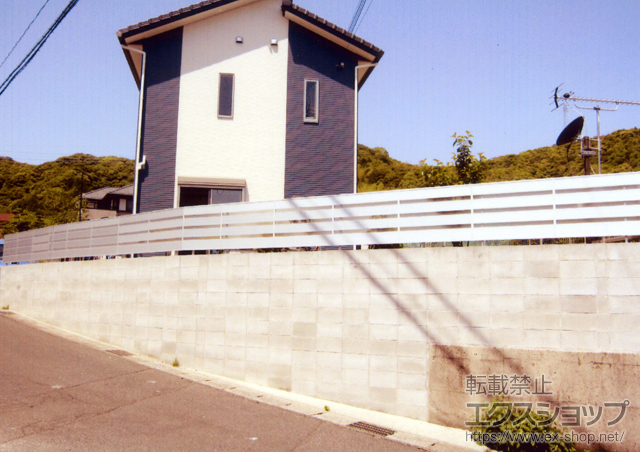 鹿児島県鹿児島市ののフェンス・柵 ライフモダンII YP型フェンス フリーポールタイプ 施工例