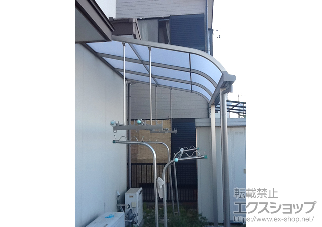 静岡県浜松市のLIXIL リクシル（トステム）のテラス屋根 ライザーテラスII R型 単体 テラスタイプ 施工例