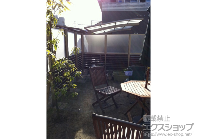 福岡県久留米市ののフェンス・柵 LALAスクリーン1型アクリル 標準（かすみ） 施工例