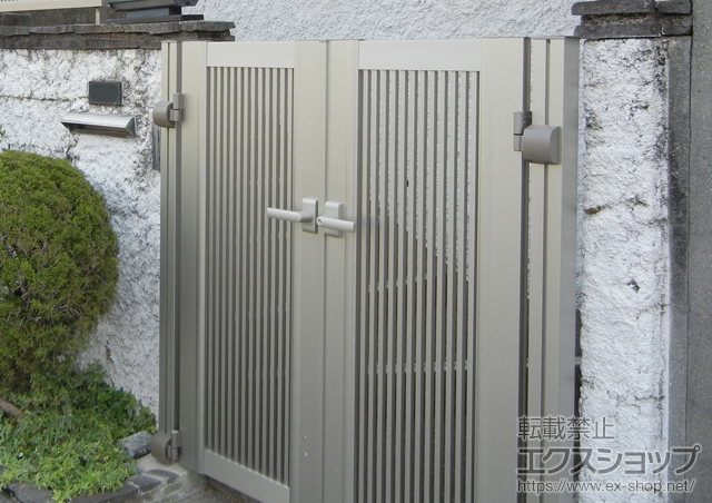 愛知県名古屋市のの門扉 エクスライン門扉2型 両開き 門柱仕様 施工例