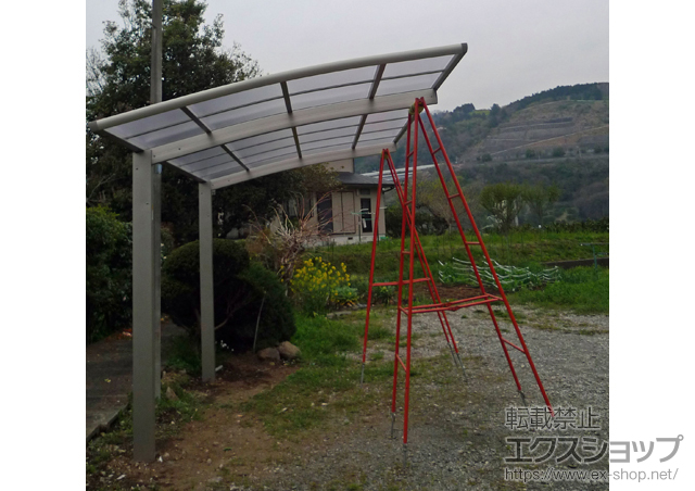 神奈川県足柄上郡山北町ののカーポート レイナポート 積雪〜20cm対応 施工例