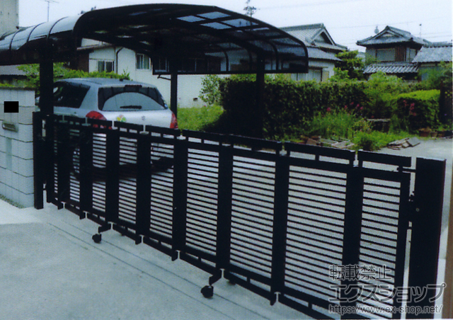 香川県丸亀市ののカーゲート エクスライン伸縮ゲート1型 ノンレール 片開き 40S 施工例