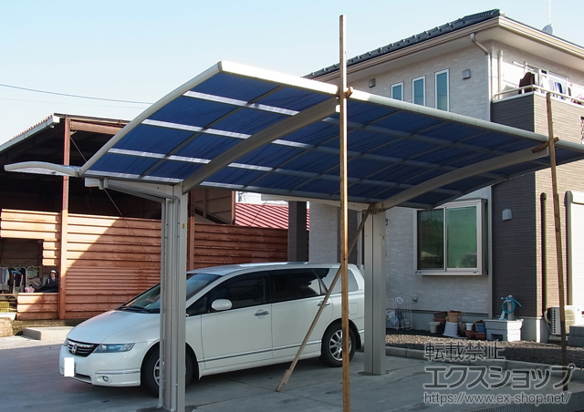 栃木県矢板市ののカーポート レイナポート Y合掌 積雪〜20cm対応 施工例