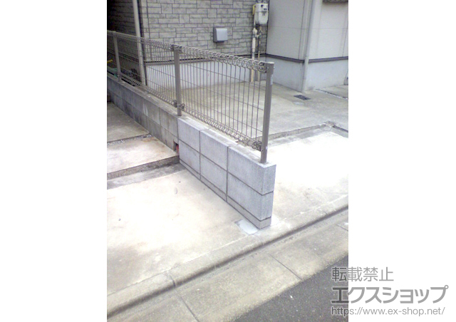 東京都府中市ののフェンス・柵 ハイグリッドフェンスN1型 間仕切りタイプ 施工例