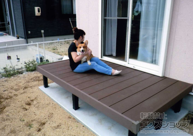 愛知県知多郡武豊町ののウッドデッキ リウッドデッキ200 施工例