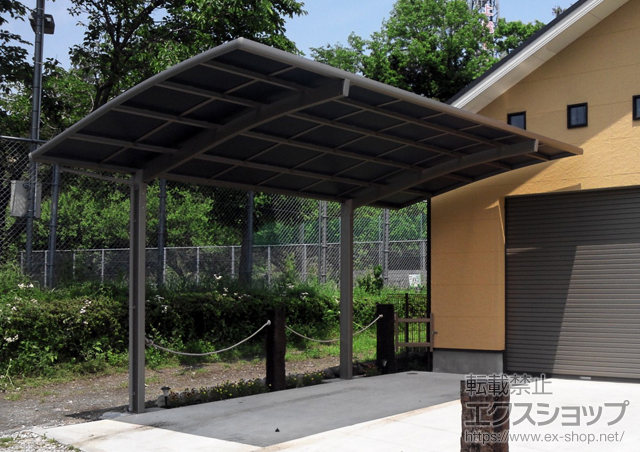 神奈川県小田原市のLIXIL リクシル（トステム）のカーポート カーブポートシグマIII 積雪〜30cm対応 施工例