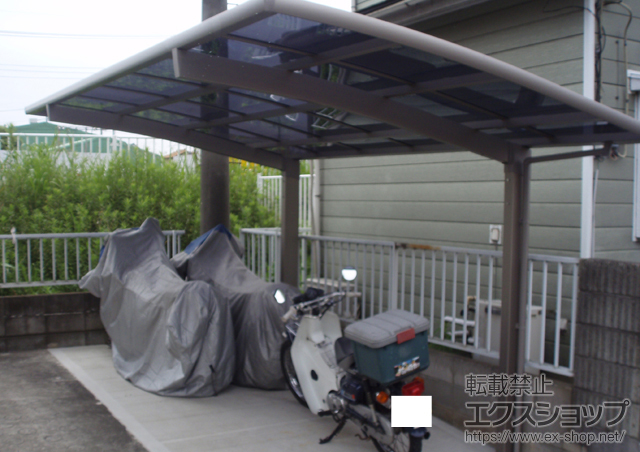 埼玉県越谷市のLIXIL リクシル（トステム）のカーポート カーブポートシグマIII 積雪〜30cm対応 施工例