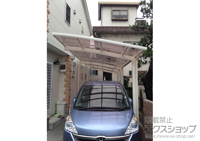 大阪府三島郡島本町のLIXIL リクシル（トステム）のカーポート カーブポートシグマIII 縦連棟 積雪〜30cm対応 施工例