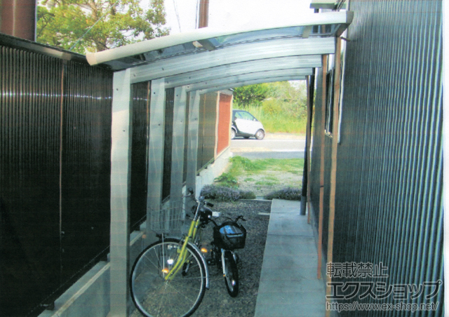 岐阜県羽島市ののサイクルポート・駐輪場 レイナポート ミニ 縦連棟 積雪〜20cm対応 施工例