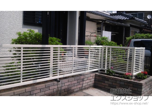 滋賀県近江八幡市ののフェンス・柵 エクスラインフェンス12型 施工例