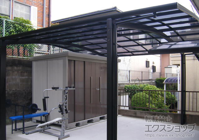 福岡県福岡市のLIXIL リクシル（トステム）のカーポート カーブポートシグマIII ワイド 積雪〜20cm対応 施工例
