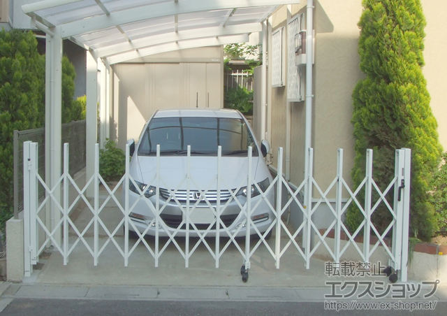 埼玉県吉川市ののカーゲート トリップゲート PB型 ノンレール 片開き 35S 施工例