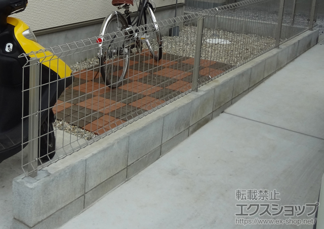 神奈川県平塚市ののフェンス・柵 イーネットフェンス1F型 自由柱タイプ 施工例