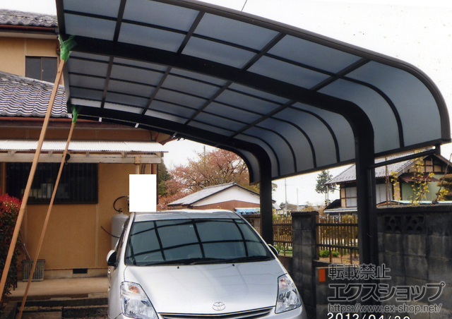 埼玉県深谷市のLIXIL リクシル（トステム）のカーポート テールポートシグマIII 積雪〜30cm対応 施工例