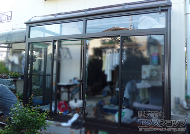 神奈川県小田原市のLIXIL リクシル（トステム）のテラス囲い・サンルーム ほせるんですII R型 床納まり ランマＦＩＸ付 施工例