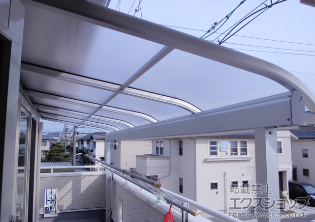 兵庫県加古川市ののバルコニー・ベランダ屋根 ヴェクターテラス R型 屋根タイプ 単体　積雪〜20cm対応 施工例