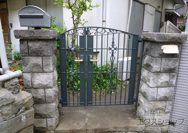 神奈川県横浜市のの門扉 キャスティナD型門扉 親子開き 柱使用 施工例